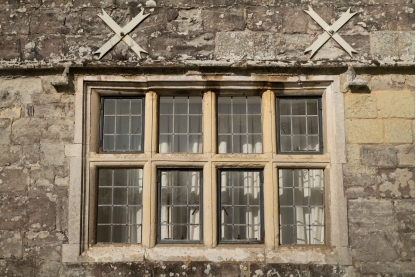 Mullion window